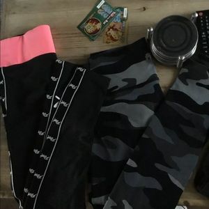 Victoria’s Secret pink leggings lot 2 small